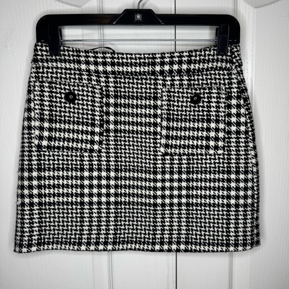 Commense Wool-Blend Checked Mini Skirt - Picture 3 of 8